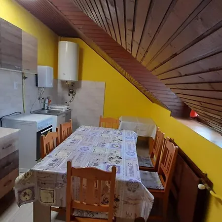 Gasthof Centrum Apartman *